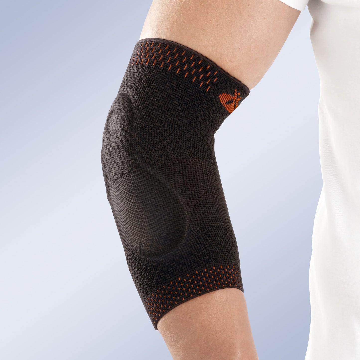 ELASTIC ELBOW SUPPORT WITH VISCOLASTIC PADS