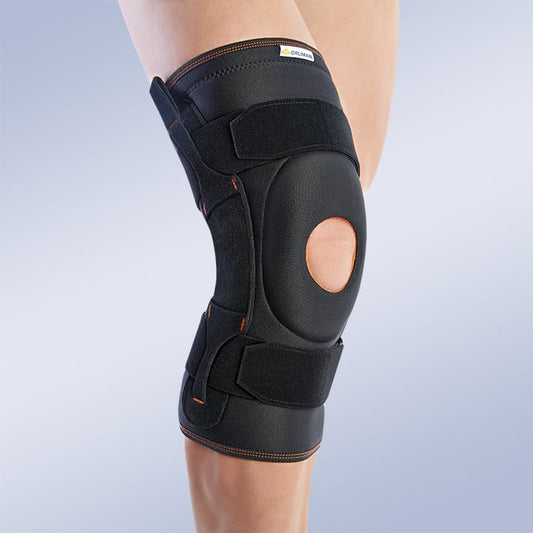 KNEE BRACE WITH POLYCENTRIC JOINTS